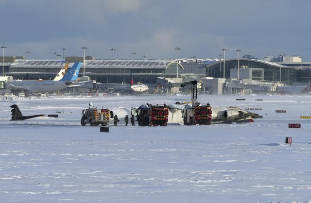 Delta ofrece 30.000 dólares a los pasajeros del avión de Canadá que volcó al aterrizar - AlbertoNews