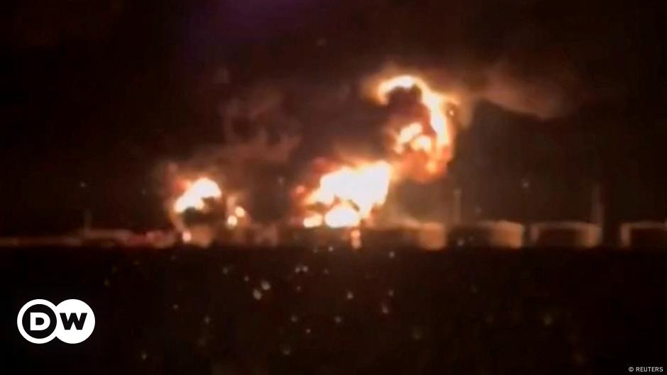Depósito de petróleo en Rusia se incendia tras ataque – DW – 05/02/2025
