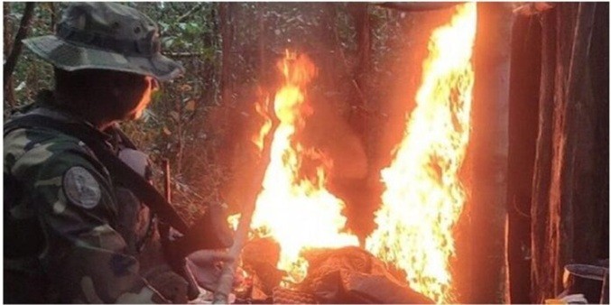 Destruyen campamento de minería ilegal en Amazonas