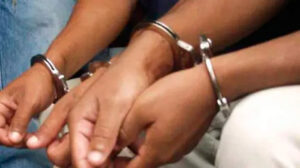 Detenidos madre e hijo por simular el hurto de una motocicleta en Valencia