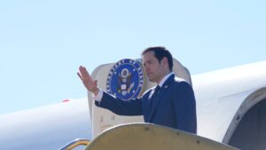 EEUU confiscará avión del presidente venezolano retenido en Dominicana durante visita de Rubio