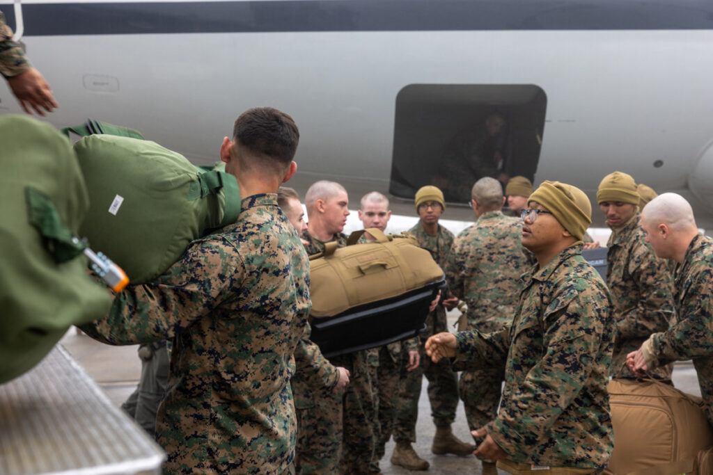 EE.UU. ya ha comenzado a enviar migrantes a Guantánamo, asegura la Casa Blanca