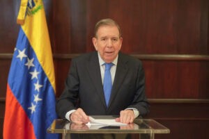 Edmundo González Urrutia denunció que el chavismo utiliza el secuestro de su yerno, Rafael Tudares, para “chantajearlo” - AlbertoNews