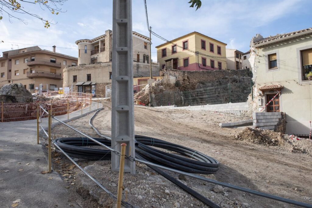 El Gobierno regularizará a 25.000 migrantes afectados por la dana