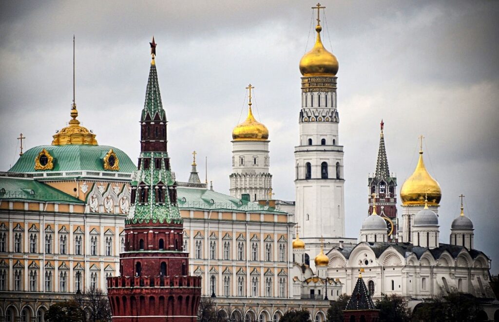 El Kremlin niega que el Ejército ruso haya atacado la central de Chernóbil - AlbertoNews