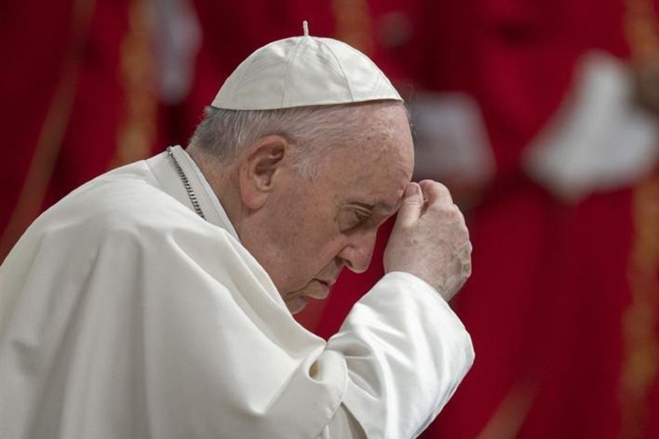 El Papa sufre crisis respiratoria y está en “estado crítico", reporta el Vaticano
