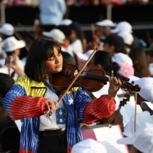 El Sistema celebra 50 años de música con un concierto en Caracas