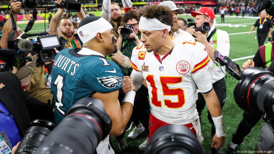 El Super Bowl 2025 tuvo fuerte baja de audiencia en Alemania – DW – 11/02/2025