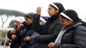 El Vaticano convocó a una oración masiva por la salud del papa Francisco