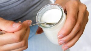 El alimento que más se tira a la basura en los hogares españoles: "Es una pena"