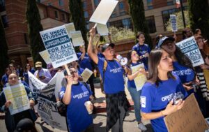 “El riesgo es inminente”: los ‘dreamers’ temen ser el nuevo blanco de la cruzada antiinmigración de Trump - AlbertoNews