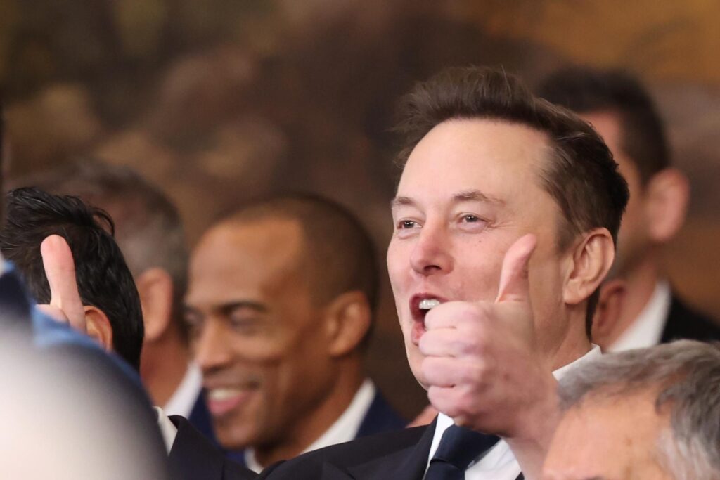 Elon Musk considera que 2025 será un "año crucial" para la historia de Tesla