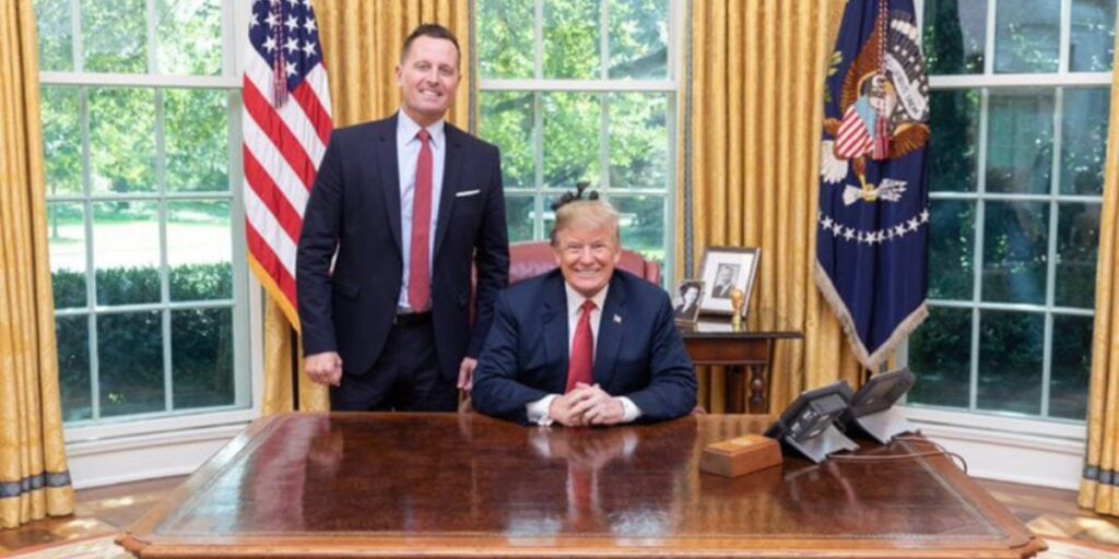 Enviado especial de Donald Trump se reunira en Miraflores este viernes con Maduro para discutir vuelos de deportación