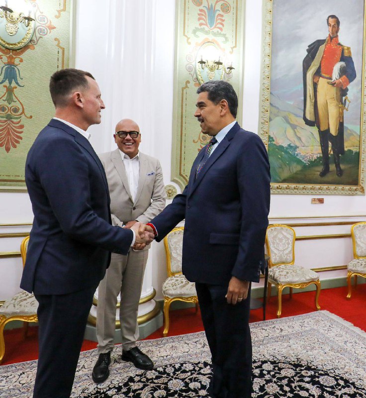 Enviado especial de Trump se reunió con Maduro en Miraflores