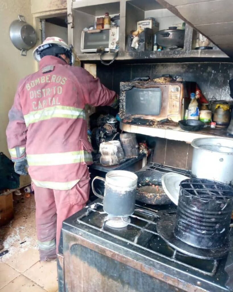 Explosión de bombona en Petare deja dos heridos 