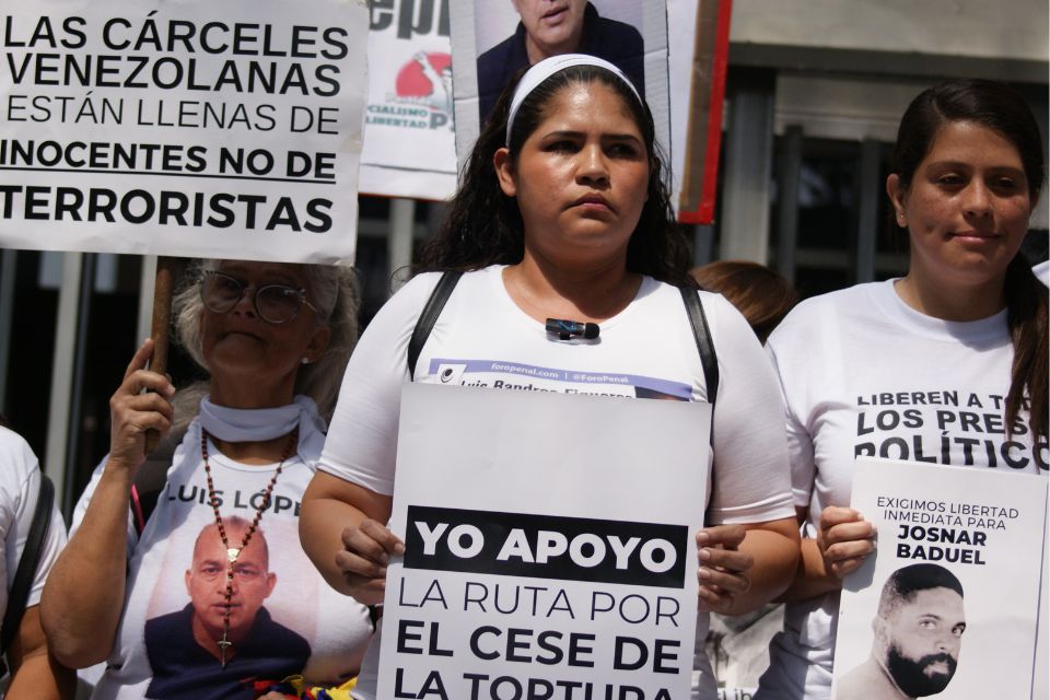 Familiares de presos políticos piden tutela judicial para sus parientes