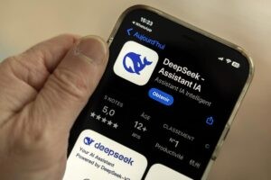 Fundador de DeepSeek es recibido como un héroe en su ciudad natal