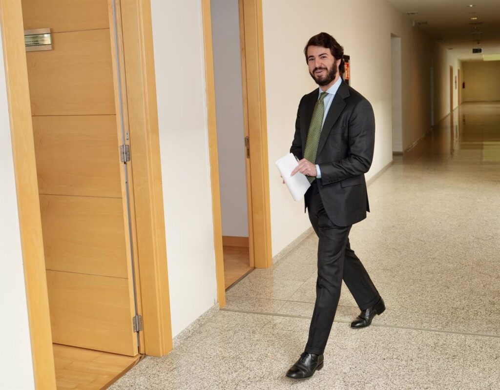 García-Gallardo acusa a Vox de "manipular" e insiste en desligar su dimisión de los procuradores díscolos de CyL