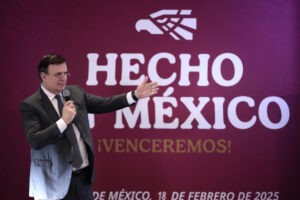 Gobierno y empresarios impulsan el distintivo 'Hecho en México' ante aranceles de Trump