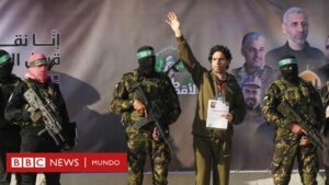 Hamás libera a otros 3 rehenes a cambio de 180 prisioneros palestinos que están en cárceles israelíes