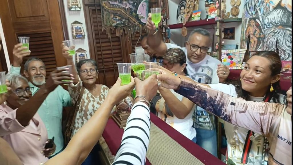 Inauguran tienda turística artesanal Armando Reverón | Diario El Luchador