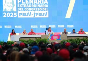 Instalan Congreso del Psuv para elegir candidatos para el 27-A