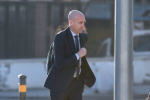 La AN condena a Rubiales a 18 meses de multa por el beso a Hermoso pero le absuelve de las coacciones