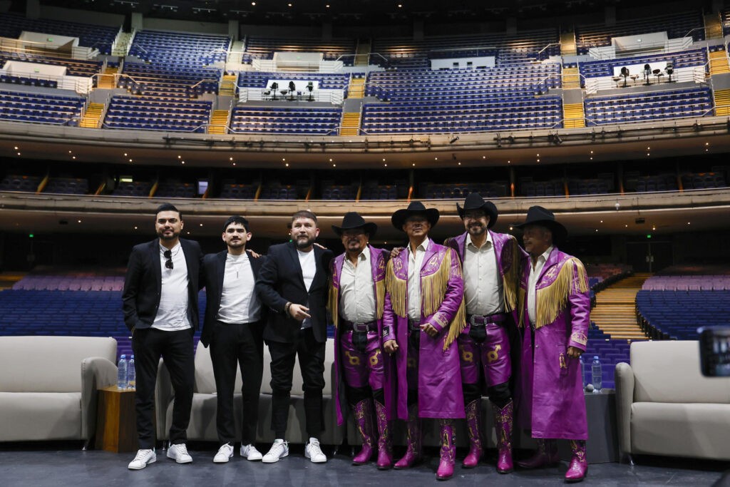 La Banda El Recodo podría hacer un homenaje a la fallecida Paquita la del Barrio - AlbertoNews