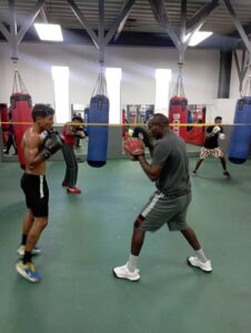 La Guaira brilla en boxeo