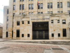 La regla fiscal debería modificarse de acuerdo a las percepciones del Minhacienda | Gobierno | Economía