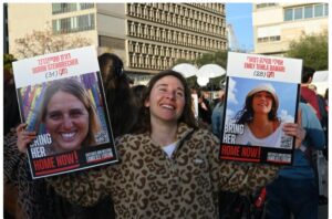 Los familiares de seis rehenes israelíes confirman que serán liberados el sábado con vida - AlbertoNews
