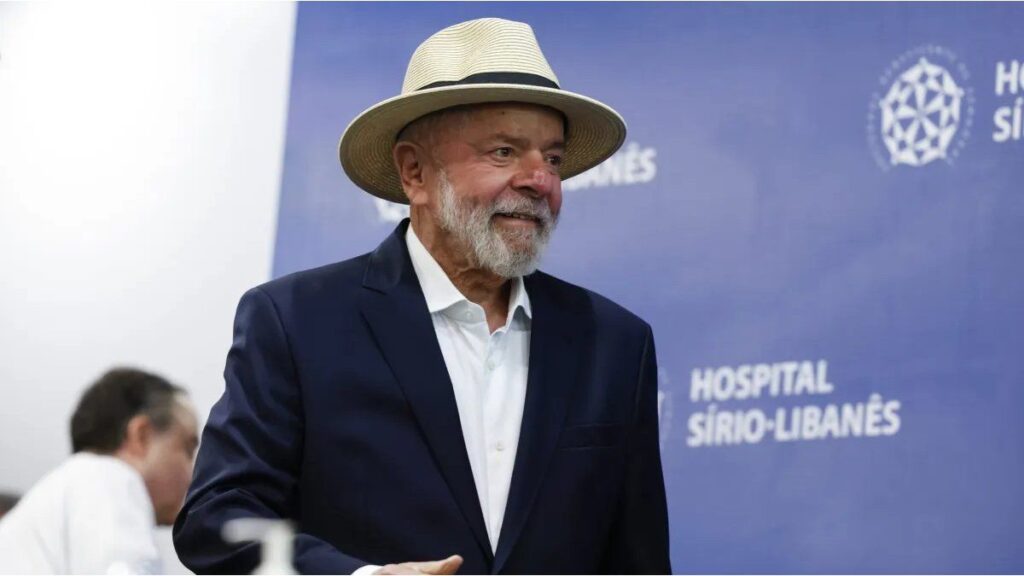 Lula Da Silva afirmó que será candidato en 2026 si está al 100% de salud