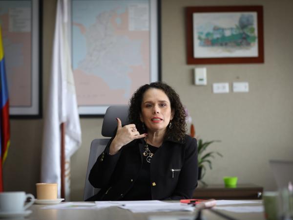 María Constanza Rojas le responde a Petro por sospechas de corrupción de MinTransporte | Gobierno | Economía