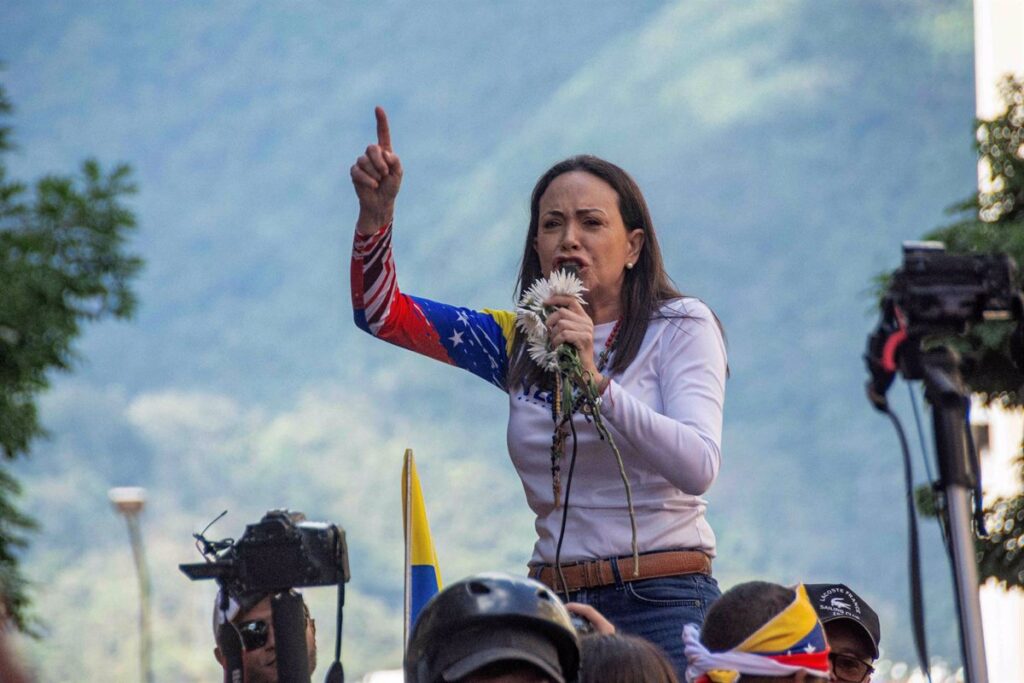 María Corina Machado denuncia que "hombres no identificados" tratan de asaltar su vivienda en Caracas