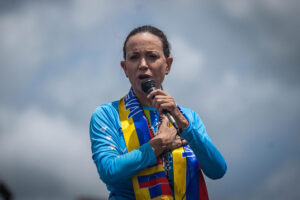 María Corina Machado sobre restricciones petroleras de Trump a Venezuela: "es lo correcto y llega en el momento justo" - AlbertoNews