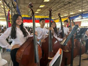 Más de 1000 niños del Sistema en el Tuy mostraron el legado del maestro Abreu - Yvke Mundial