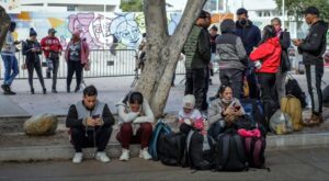 Migrantes deportados de EE.UU. a México cruzan a Nicaragua