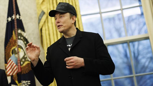 Musk dice que retirará su oferta de compra si OpenAI continúa siendo sin ánimo de lucro