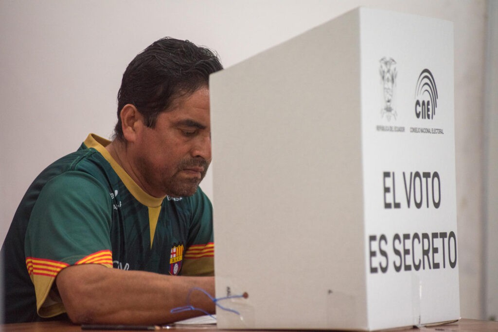 OEA contradice a Noboa y señala que sus datos coinciden con resultado oficial de Ecuador