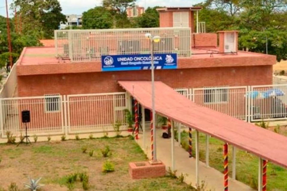 Pacientes oncológicos de Sucre denuncian que no hay tratamiento
