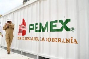 Pemex confirma ataque de 'piratas' a una plataforma en el Golfo de México
