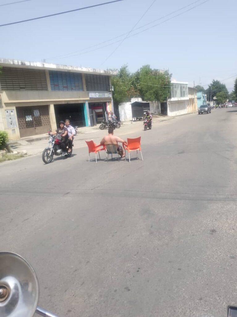 Piden atender caso por conducta agresiva de hombre en vía pública de San Antonio – Diario La Nación
