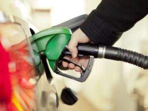 Precio de la gasolina subiría más de 90 pesos a partir del 1 de febrero | Finanzas | Economía
