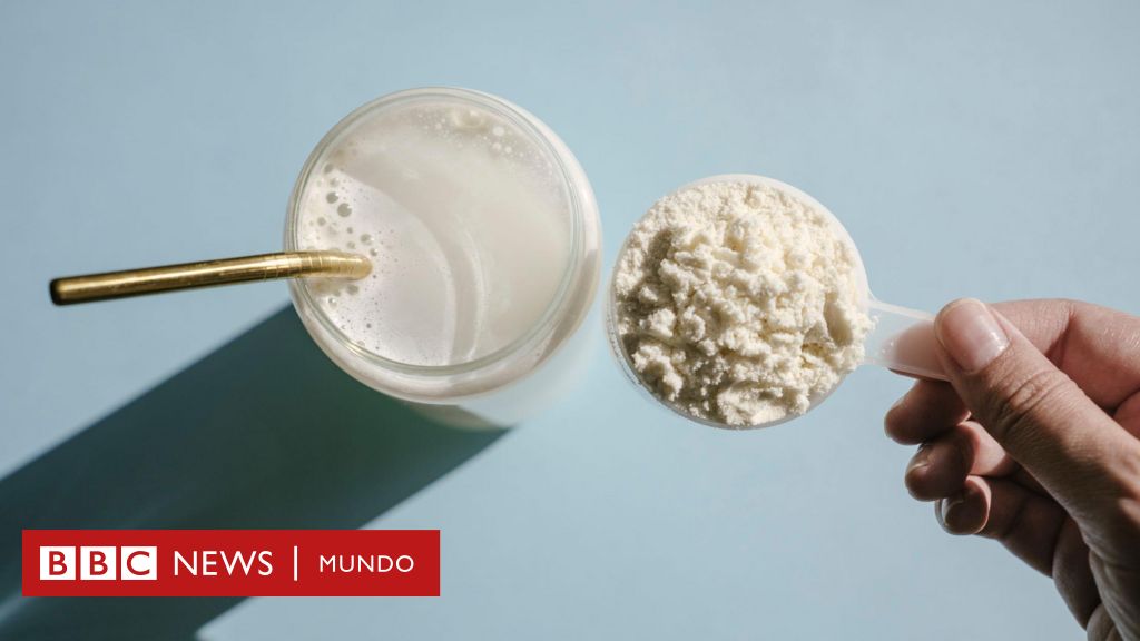 Proteína de suero: cómo ayuda el suplemento a ganar músculo y para quién se recomienda