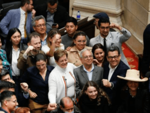 Reforma pensional y ponencia de la Corte Constitucional generan fuerte debate | Empleo | Economía