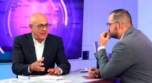 Rodríguez asegura que la USAID financió ataque cibernético