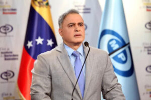 Saab afirma que estadounidenses liberados fueron “tratados de manera digna”