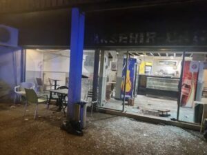 Sujeto lanzó granada en un bar de Francia y dejó más de 10 heridos - AlbertoNews