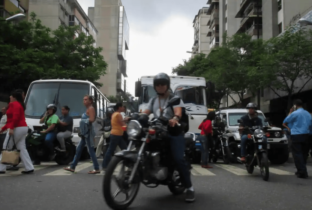 Sutramed organiza taller de educación y capacitación para motorizados