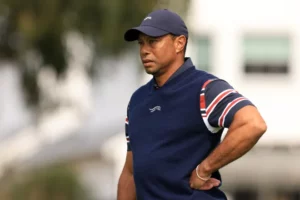 Tiger Woods no jugará en el Genesis Invitational por el fallecimiento de su madre - AlbertoNews